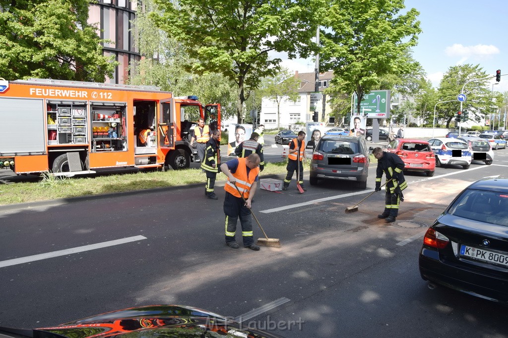 VU Koeln Bayenthal Schoenhauserstr Rheinuferstr P18.JPG - Miklos Laubert